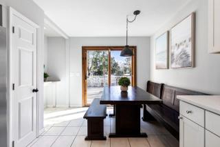 Sasha's Beach House - 7