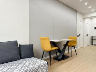 Russo Residence II by NB Stays - 1