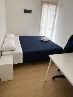 Spacious 3BR Retreat 15 min to Milan and Metro - 3