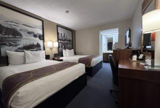 Super 8 by Wyndham Guelph - 4