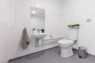 Student Only Accesible Studio in Central Sheffield For 2 - 5