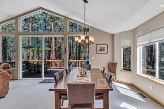 South Lake Tahoe Retreat - Pool Table & BBQ Grill - 6