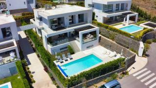 3303 Villa Riva - 0