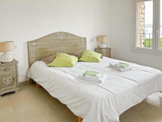 Maison 80m2 à 150 mètres de la mer avec balcon et terrasse vue panoramique sur le golfe de Saint-Florent - 4