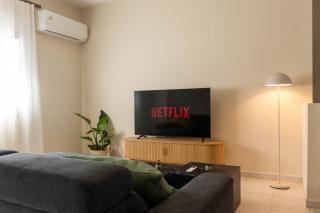 Gaia Bright & Comfy Apartment in Ialyssos Ixia - 0
