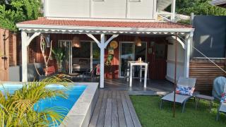 Ty MaryDom Bas de villa avec piscine privée à Sainte-Luce - 0