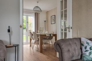 Recently Refurbished House Sleeps 5 near Stadiums - 7