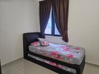 Akshtra Homestay at Noa Residence - 6