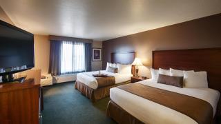 Best Western Plus Great Northern Inn - 4