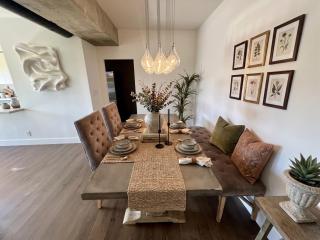 Ultra-Luxe 2BR on Doheny Newly Renovated - 2