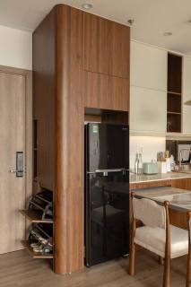 Midcentury - Work Space - 2BRs - Swanlake View - 1