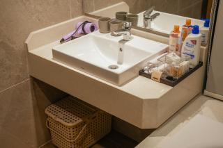 R3 Onsen - Workspace - Panorama Swanlake View - 3BRs - 4
