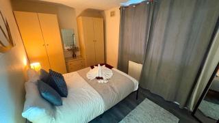 Holiday Contractor House-4 Bedrooms Near Airport - 0