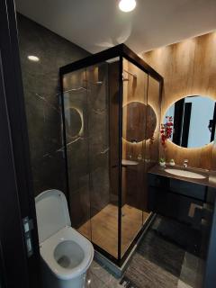 2N - Apartamento elegante con piscina a pocos pasos del centro comercial Brisas - 8