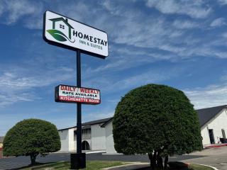 HomeStay Inn & Suites - 3