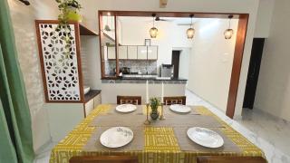 Lime Time Cozy Cottage Stay - 2