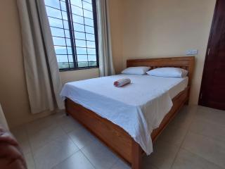 2BR family apartment with balcony, wifi near beach apt 7 - 2