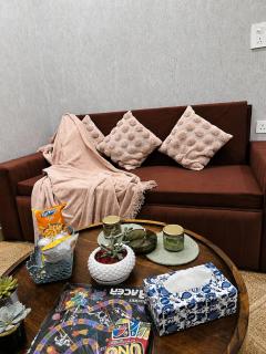 The Cozy Canopy-A warm hillside retreat - 2