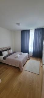 BW Quartet apartman 508-whit free garage parking - 1