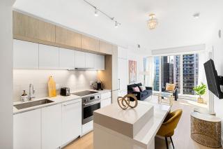 Luxury Apartments with View & Indoor Heated Pool - 0