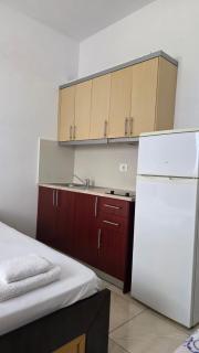 Shoreline Guesthouse - 9