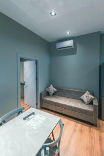 Urban Apartment - 7
