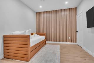Indoor Pool + Sauna Professionally Managed - 4