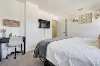 Spacious 5BR, LAX, Beach, SoFi-Sleeps 16 - 6