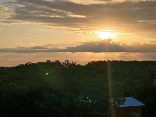 See Belize SUNRISE Sea View Studio with Pool & Deck, 1st Floor - 8