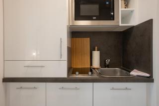Bright and cozy studio with a city view - 2