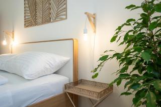 Bright and cozy studio with a city view - 8