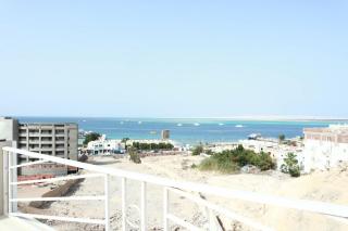 SkySea Luxury Studio sea view rooftop pools central - 8