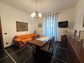 Gaslini Hospital Apartment with garden - 5