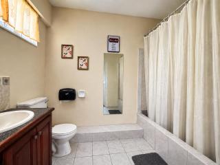 Pascall's Luxury Homes Studio - 4