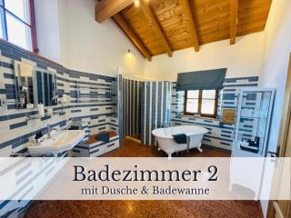 VILLA SEEBERG - by "Schloss Gessenberg" luxurious vacation home with lake and mountain views, suitable for families and friends - 8