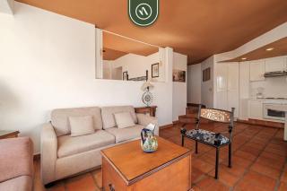 Amazing 2 BR Condo - Partial Oceanview - Pool - 2