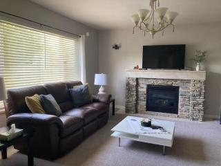 Modern One Bedroom Apartment - 0