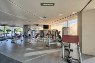 Luxury 2BR Condo in Marina - Pool - Zen Rooftop - 4