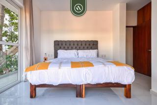 Equipped 2BR Condo in Versalles - Pool - King Bed - 8