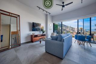 New Studio - King Bed - Pool - Jacuzzi - Gym - 2