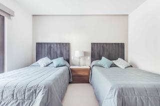 Cozy 2BR House 2 min to the Beach - Pool - Terrace - 1