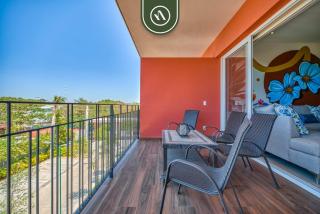 Cozy Apt with Private Terrace - Pool - King Beds - 9