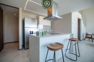 Stunning Oceanview Two Story Condo - Beach - Gym - 5