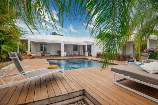 Villa Solenza 3 Bedrooms Private Pool & Tropical Hideaway - 0