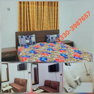 Couple Guest House Karachi - 3