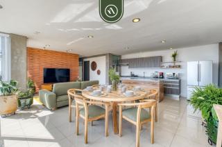 3 BR Condo - Panoramic Views - 5 Min to Downtown - 9