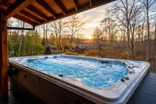 Luxury 10 Bedroom Chalet with Swim Spa Sauna and Cinema - 6