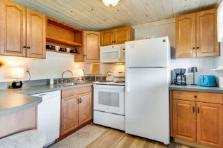 Walk to Wells Beach! Family-Friendly Gem w/ Patio - 1