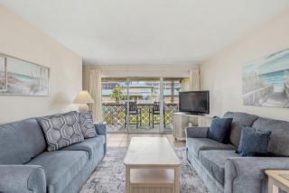 106C - 2BR/1 Bath at Seaspray Condos on Okaloosa Island, Fort Walton Beach, Fl - 8