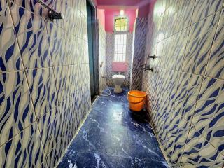 Budget Rooms at Taj Residency Holiday Homestay - 3